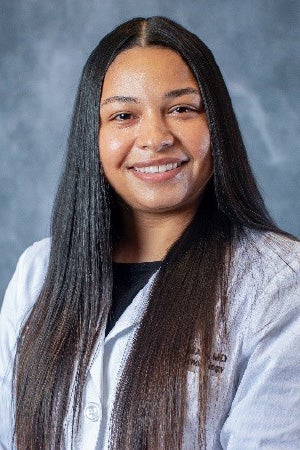 Mariah Thomas, MD, an OBGYN resident at Mount Carmel.