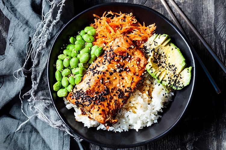 Salmon and Rice Bowl with Spicy Yogurt Sauce